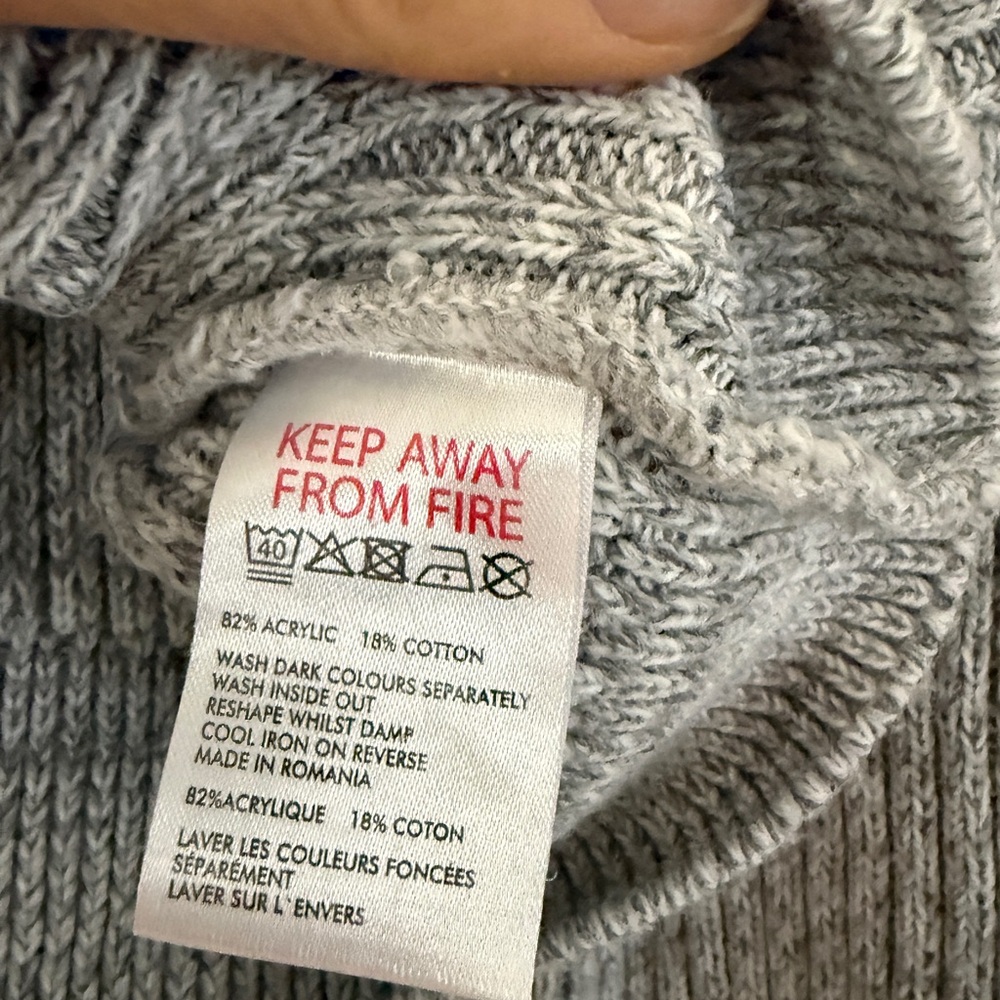 Urban outfitter Sweater m - Picture 4 of 4